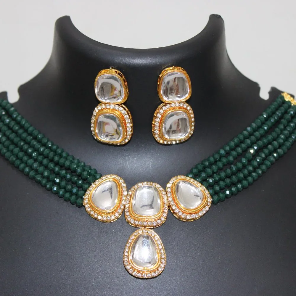 Green Kundan Polki Set for Women - Picture 3 of 4